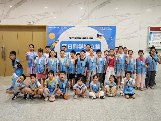 郑毓煌的主要成就