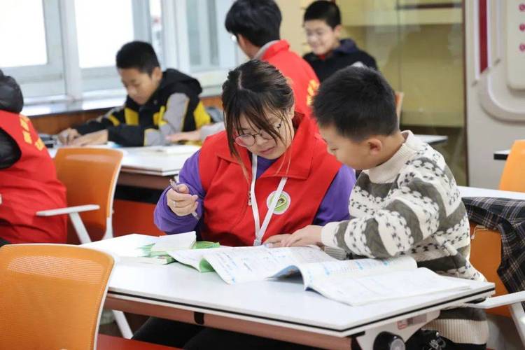 重庆小升初户口需要提前多久落户