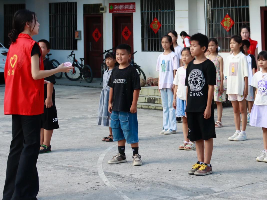 江一燕为何支教13年?