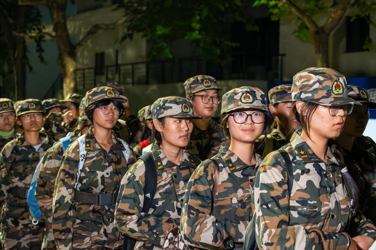 300字的军训个人感想 300字的军训个人感想